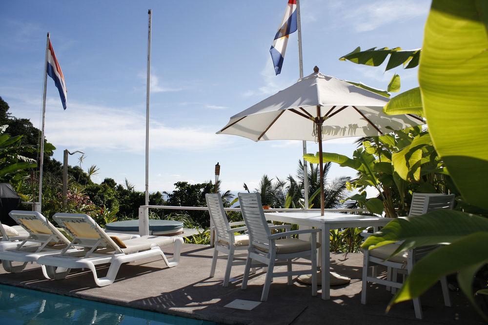 Juliana'S Hotel Windward Side Екстериор снимка